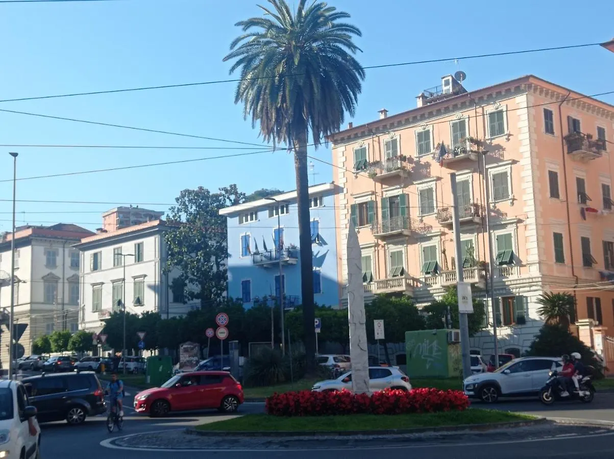 A La Gare Apartment La Spezia