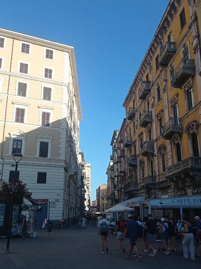 A La Gare Apartment La Spezia 0*,  Italy